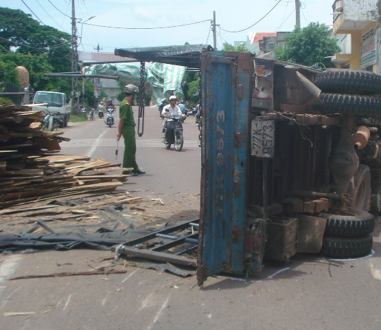 Hiện trường vụ tai nạn. Hiện trường vụ tai nạn.