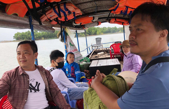 Nhiều du khách dần biết đến đảo như nơi yên tĩnh, gần gũi thiên nhiên - Ảnh: DIỆU QUÍ