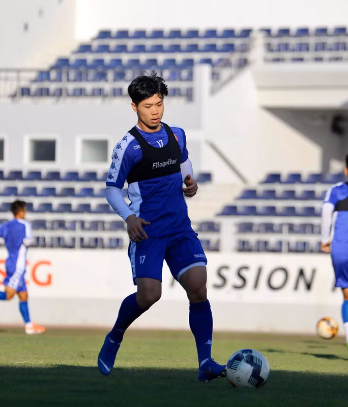 Hy vọng Công Phượng hòa nhập nhanh với CLB TP HCM Ảnh: HCMFC