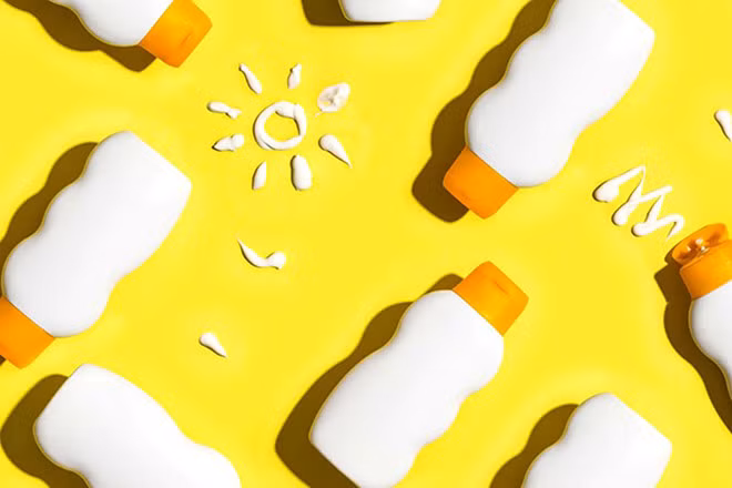 Chống nắng đúng cách bằng kem chống nắng dạng lỏng giúp bảo vệ làn da