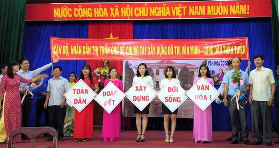 Một tiết mục tại Hội thi tìm hiểu pháp luật về xây dựng đời sống văn hóa cơ sở năm 2019 của huyện Chư Sê. Ảnh: internet