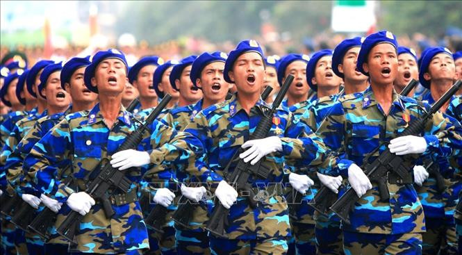  Lực lượng Cảnh sát biển ngày càng chính quy, tinh nhuệ, hiện đại. Ảnh Huy Hùng/TTXVN