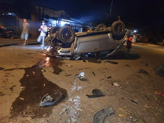 Chiếc xe ô tô tại hiện trường