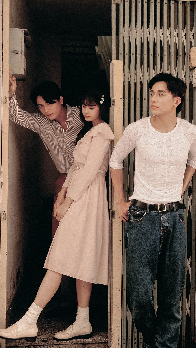 Sau khi ra mắt MV “Anh còn ở đó không?”, nữ ca sĩ Trương Quỳnh Anh đã nhanh chóng nhận được nhiều phản hồi tích cực và phấn khích từ khán giả hâm mộ. Sau khi ra mắt MV “Anh còn ở đó không?”, nữ ca sĩ Trương Quỳnh Anh đã nhanh chóng nhận được nhiều phản hồi tích cực và phấn khích từ khán giả hâm mộ.
