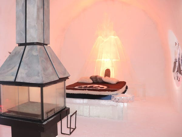 Lò sưởi không mấy hiệu quả. Lò sưởi không mấy hiệu quả.