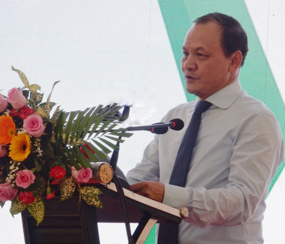 Thứ trưởng Bộ GTVT Nguyễn Nhật: Đây là dự án trọng điểm, tạo điều kiện thúc đẩy phát triển kinh tế, xã hội khu vực Tây Nam bộ. Ảnh: TÍN HUY