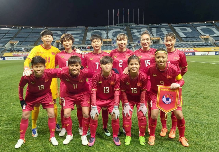 Đội hình xuất phát của ĐT bóng đá nữ Việt Nam đấu Myanmar chiều nay. Ảnh: VFF.