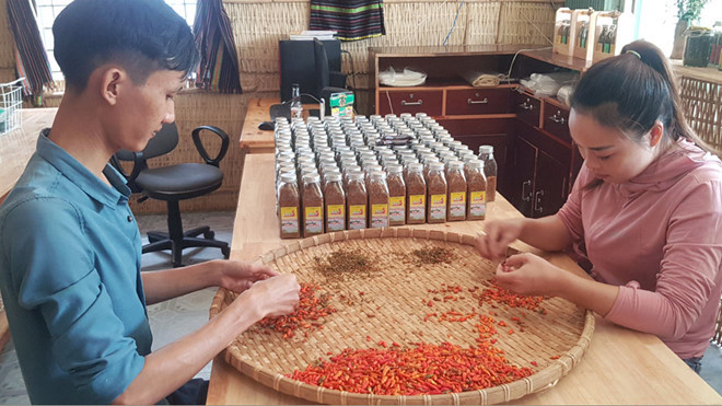 Chuẩn bị kỹ nguyên liệu trước khi chế biến - Trần Hiếu  Chuẩn bị kỹ nguyên liệu trước khi chế biến - Trần Hiếu