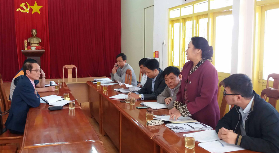 Quang cảnh buổi làm việc. Ảnh: Như Nguyện