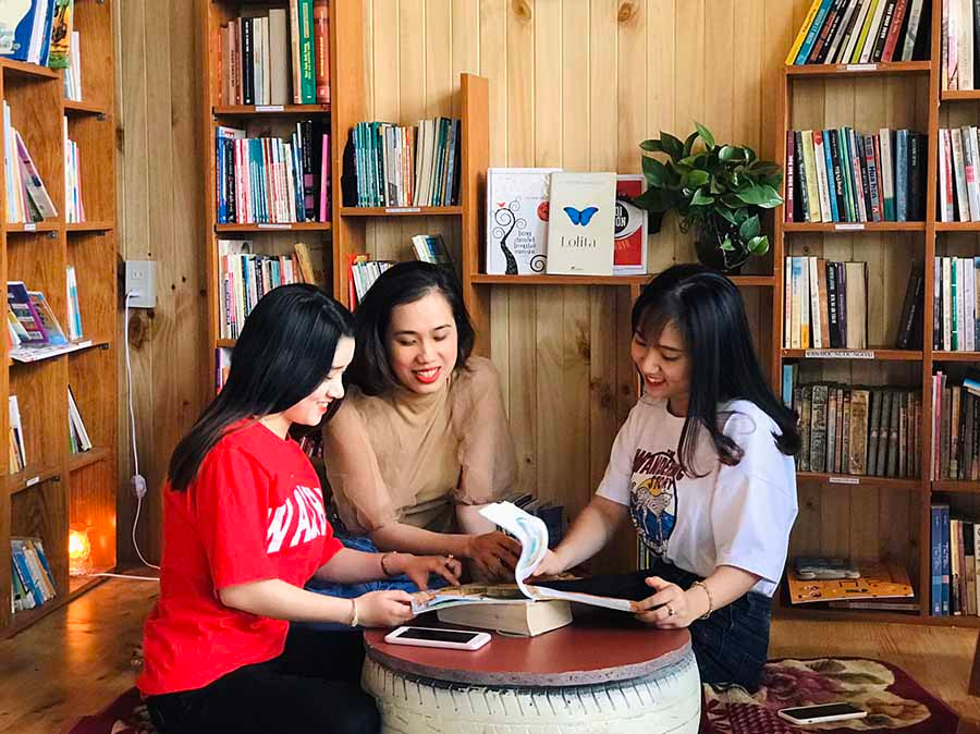 Không gian đọc sách tại quán cà phê Dream Garden. Ảnh: T.D  Không gian đọc sách tại quán cà phê Dream Garden. Ảnh: T.D