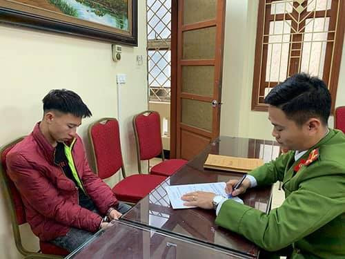 Nghi phạm Ngô Văn Vũ tại cơ quan công an - Ảnh: Công an cung cấp Nghi phạm Ngô Văn Vũ tại cơ quan công an - Ảnh: Công an cung cấp