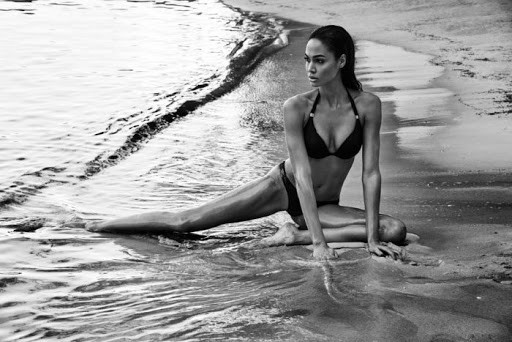 Joan Smalls là chân dài cưng của hãng nội y Victoria's Secret trong nhiều năm
