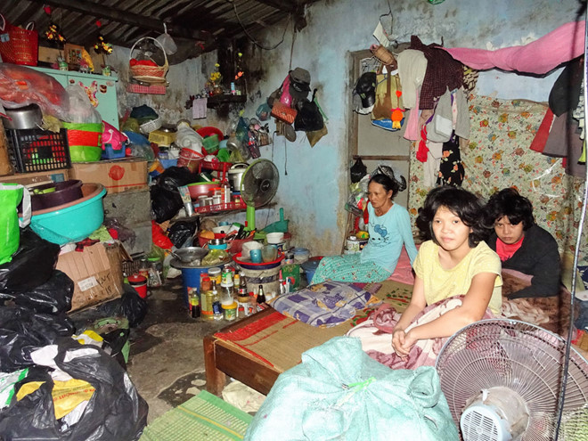 Những cơ cảnh như thế này ở Thượng Thành sẽ sớm chấm dứt sau khi đại dự án di dân Kinh thành Huế thực hiện