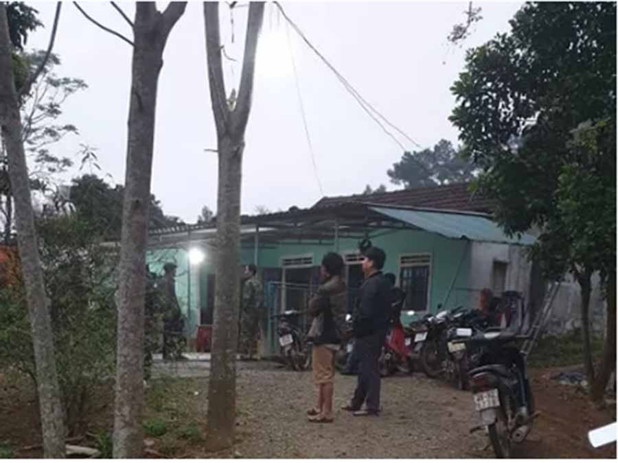 Ngôi nhà ông Nguyễn Văn S. ở.  Ngôi nhà ông Nguyễn Văn S. ở.