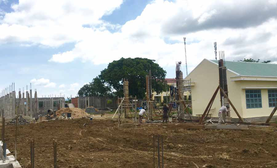 Năm 2020, tổ chức lựa chọn nhà thầu qua mạng đối với toàn bộ (100%) các gói thầu áp dụng hình thức đấu thầu rộng rãi. Ảnh: Hà Duy