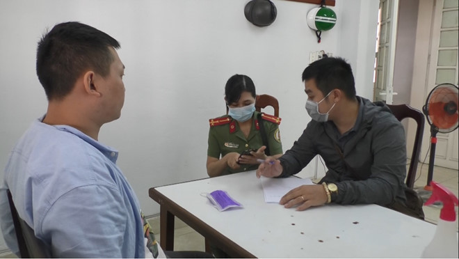  Lực lượng cảnh sát và an ninh được huy động phá án - Ảnh: Văn Tiến