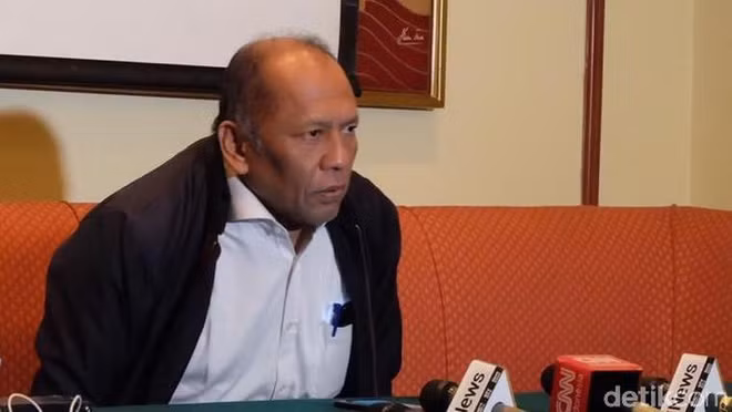  Ông Hydayat đã phải từ chức vì dàn xếp tỷ số