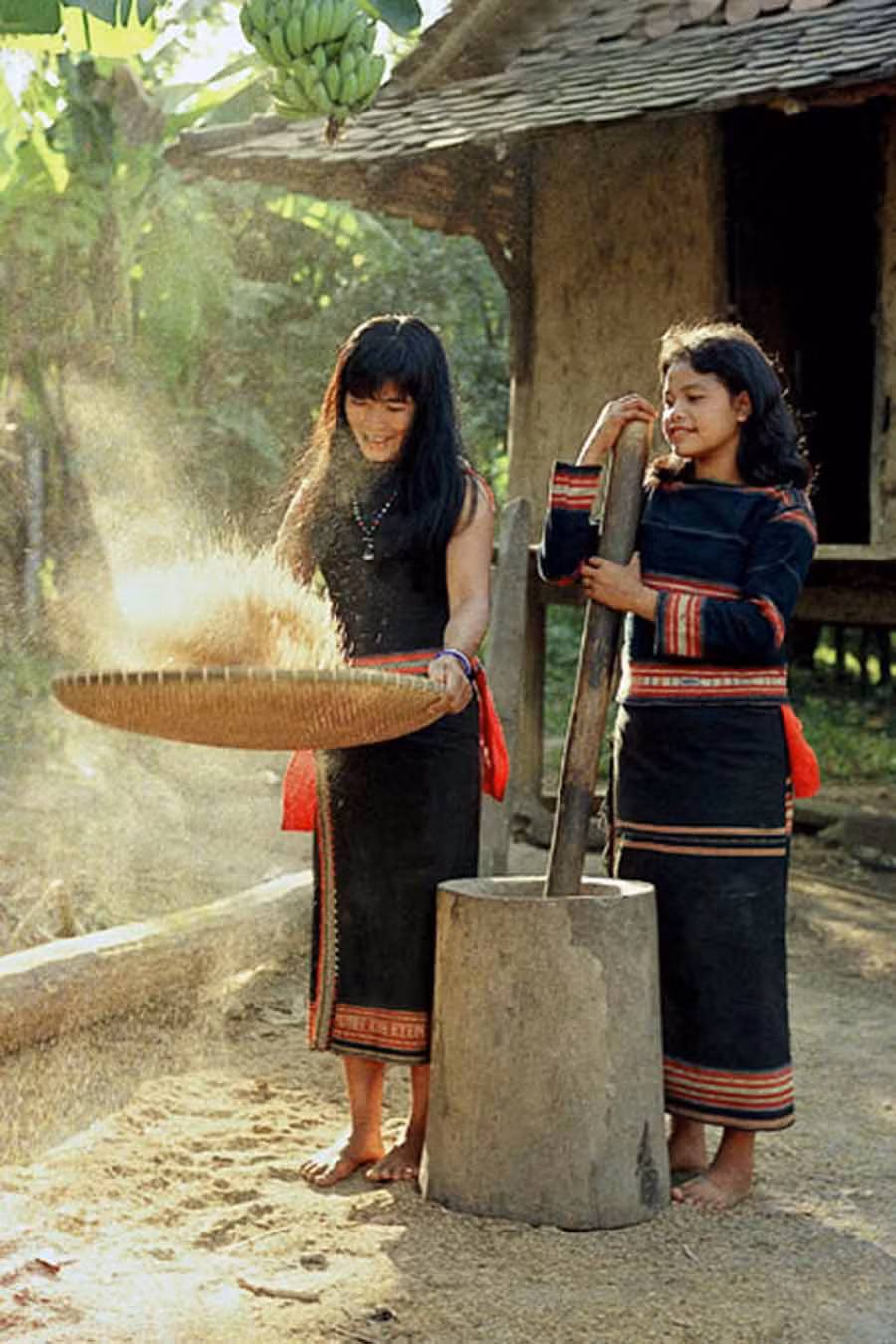  Chiếc cối có vai trò quan trọng trong đời sống của các dân tộc bản địa vùng Tây Nguyên. Ảnh internet