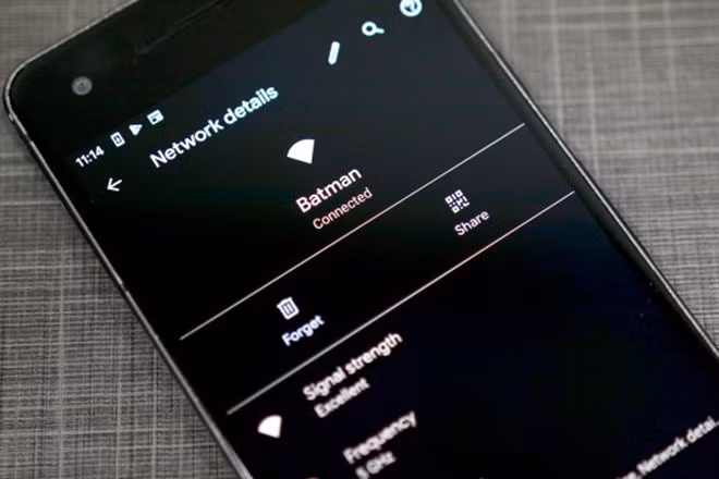  Việc chia sẻ mạng Wi-Fi đến người khác trở nên dễ dàng hơn với Android 10 - Ảnh chụp màn hình Neowin