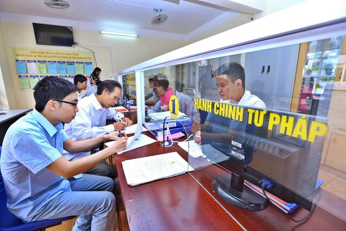 Để tính được số thuế nộp hàng tháng, cán bộ, công chức phải biết được thu nhập tính thuế và thuế suất Để tính được số thuế nộp hàng tháng, cán bộ, công chức phải biết được thu nhập tính thuế và thuế suất