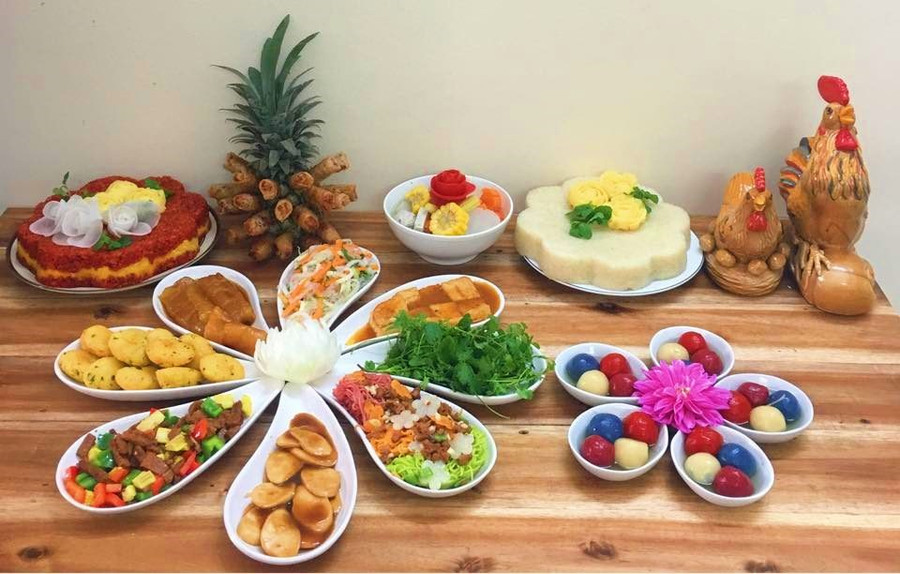 Mâm cỗ cúng Rằm tháng Giêng không nhất thiết phải mâm cao cỗ đầy mà nên tuỳ từng điều kiện, hoàn cảnh. Ảnh: ST. Mâm cỗ cúng Rằm tháng Giêng không nhất thiết phải mâm cao cỗ đầy mà nên tuỳ từng điều kiện, hoàn cảnh. Ảnh: ST.