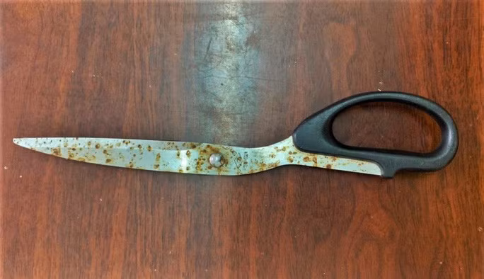  Hung khí thu được từ hiện trường