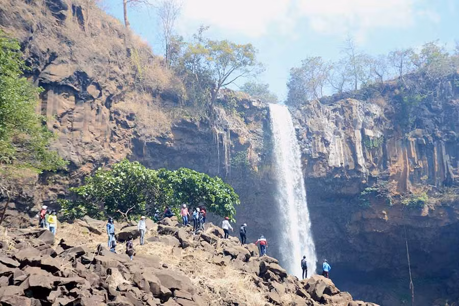 Thác Phú Cường (huyện Chư Sê). Ảnh: TIẾN DŨNG 