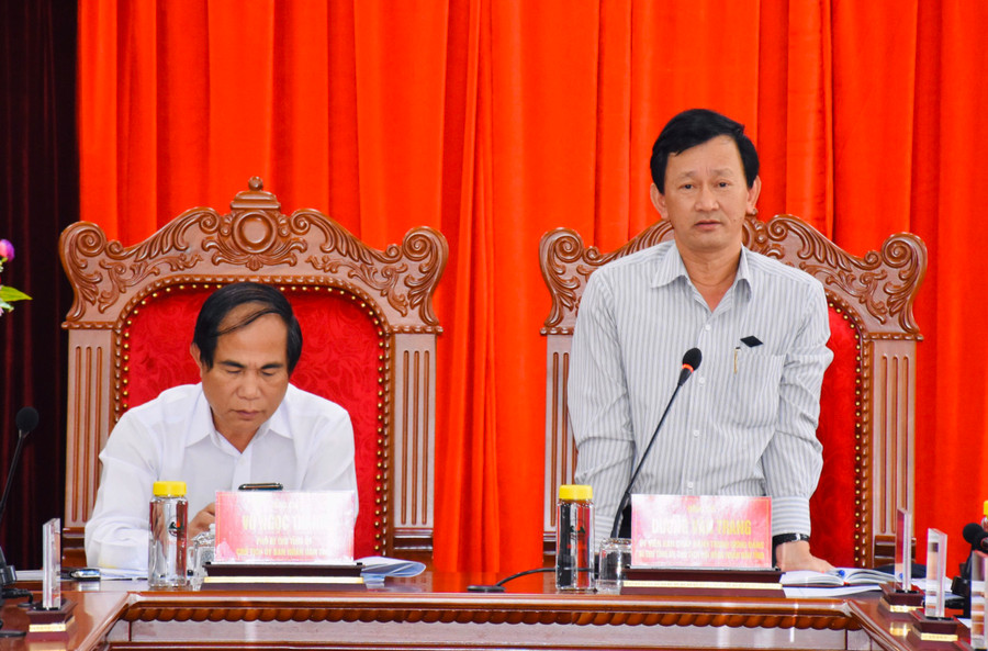 Bí thư Tỉnh ủy Dương Văn Trang phát biểu tại buổi làm việc. Ảnh: Trần Dung Bí thư Tỉnh ủy Dương Văn Trang phát biểu tại buổi làm việc. Ảnh: Trần Dung