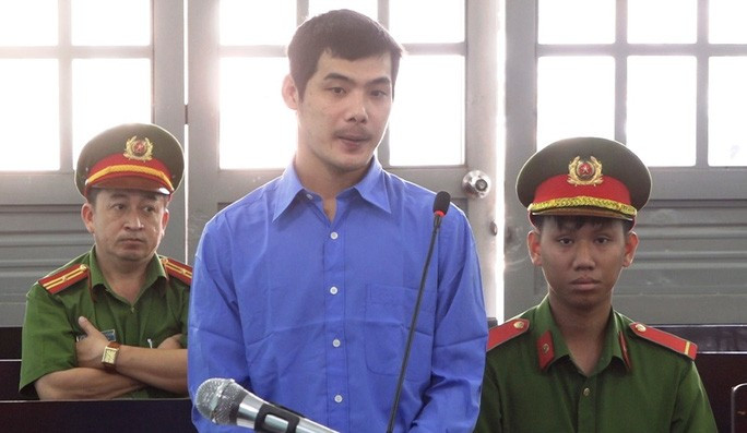 Bị cáo Trần Phát Hưng hai lần hầu tòa Bị cáo Trần Phát Hưng hai lần hầu tòa