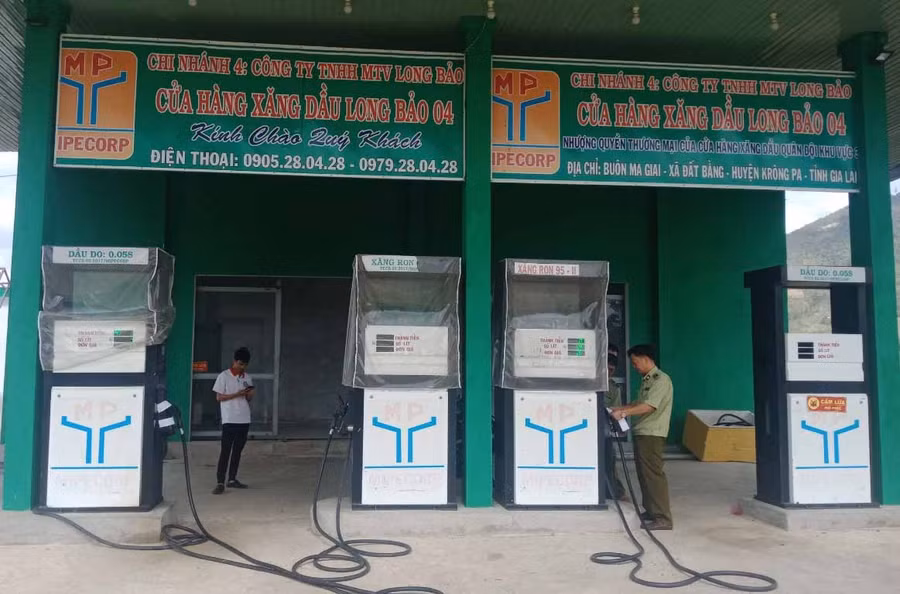 Cửa hàng xăng dầu số 4 của Công ty TNHH một thành viên Long Bảo. Ảnh: Anh Huy