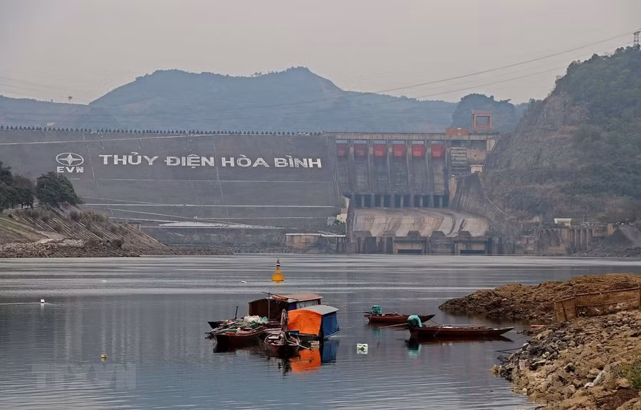  Nhà máy thủy điện Hòa Bình. (Ảnh: Thanh Hải/TTXVN)