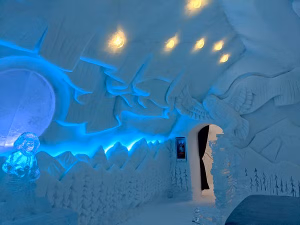 Mỗi căn phòng đều được trang trí tỉ mỉ.