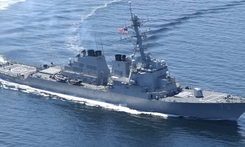 Tàu khu trục USS Decatur DDG-73 của hải quân Mỹ.