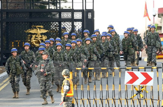 Binh sỹ Hàn Quốc chuẩn bị tham gia một cuộc tập trận chung.