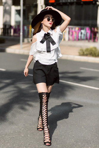 Qua nhiều cố gắng, nỗ lực nhằm nuôi dưỡng tên tuổi, Yến Trang đã được công nhận và nhớ đến nhiều hơn khi trở thành Quán quân của "Bước nhảy hoàn vũ 2013". Qua nhiều cố gắng, nỗ lực nhằm nuôi dưỡng tên tuổi, Yến Trang đã được công nhận và nhớ đến nhiều hơn khi trở thành Quán quân của