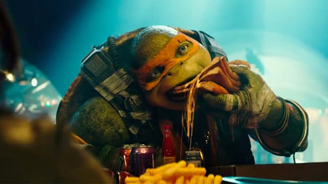 Cảnh trong phim "Teenage Mutant Ninja Turtles: Out of the Shadows". Cảnh trong phim 'Teenage Mutant Ninja Turtles: Out of the Shadows'.