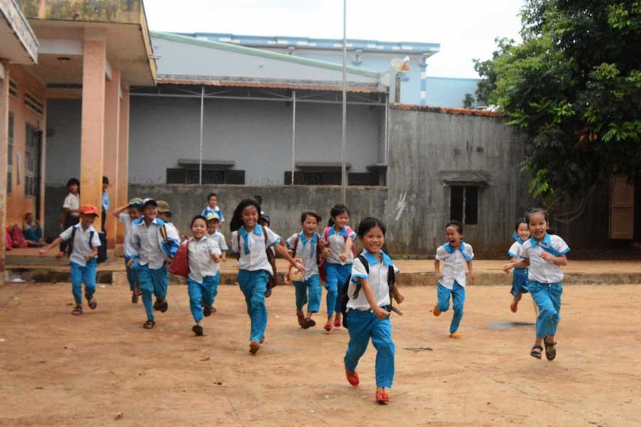  Trẻ em cần được học tập, vui chơi trong môi trường an toàn, thân thiện và lành mạnh. Ảnh: T.D