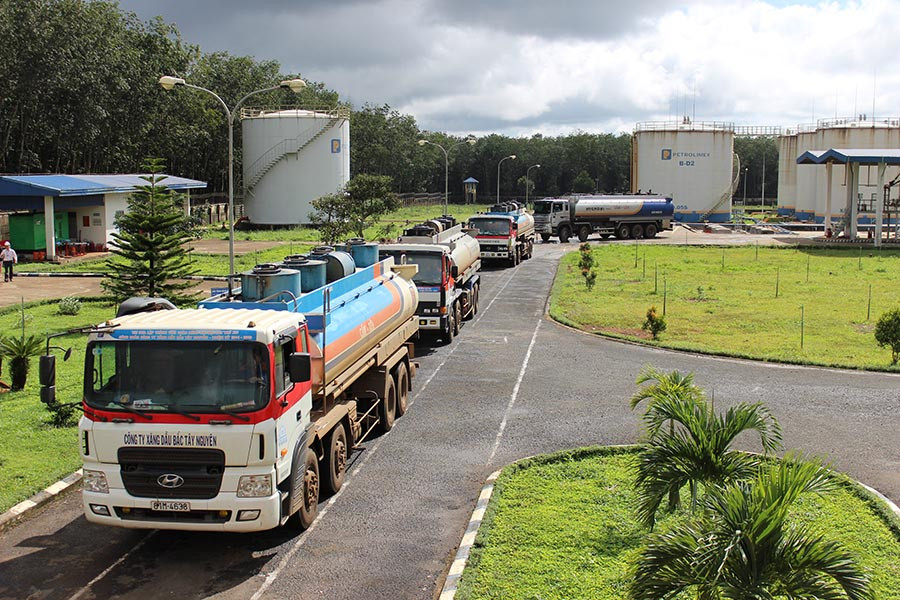 Công ty TNHH một thành viên Xăng dầu Bắc Tây Nguyên có diện tích thuê mặt bằng lớn nên giá thuê đất đội lên rất cao. Công ty TNHH một thành viên Xăng dầu Bắc Tây Nguyên có diện tích thuê mặt bằng lớn nên giá thuê đất đội lên rất cao.