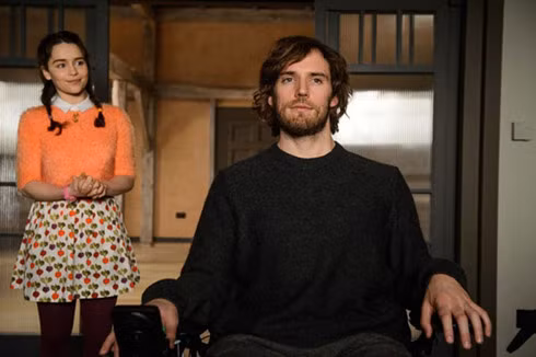 Lousia Clark (Emila Clarke) và Will Traynor (Sam Claflin)
