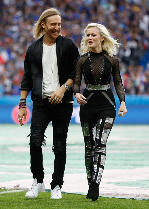 DJ David Guetta và ca sĩ Zara Larsson - Ảnh: GETTY IMAGES