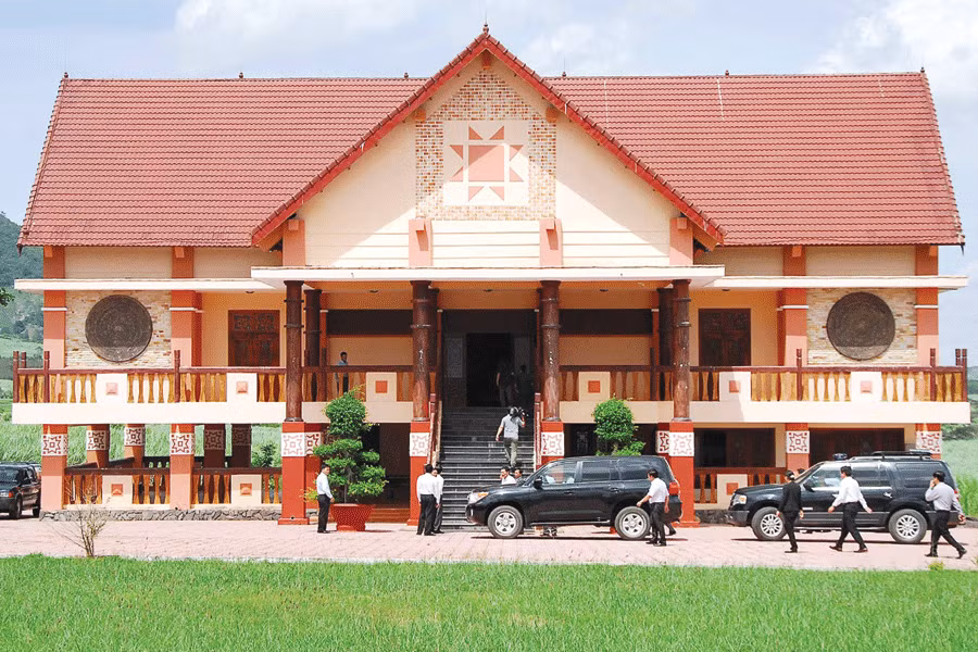 Nhà lưu niệm Anh hùng Núp. Ảnh: K.N.B