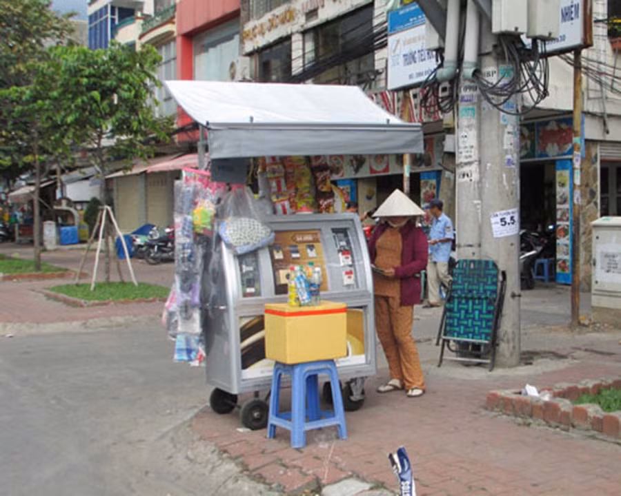  Tủ trưng bày thuốc lá ở các điểm bán lẻ.