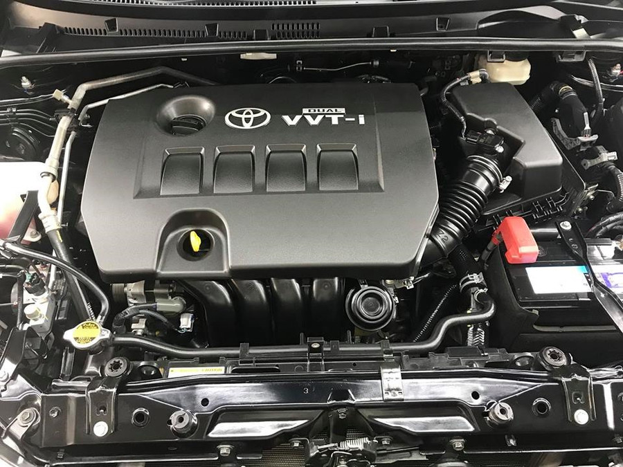 Kiểm tra kĩ động cơ ôtô trước khi chọn mua xe cũ nhằm đảm bảo an toàn cho người sử dụng. Nguồn: 3SCar