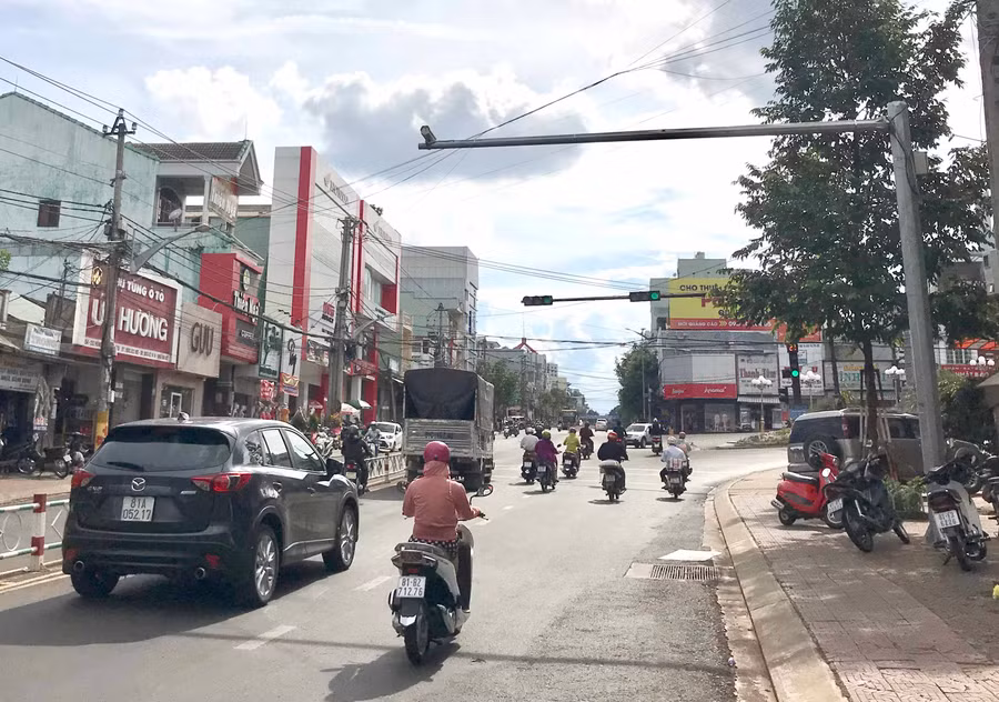 Trên địa bàn TP. Pleiku hiện có hơn 200 camera giám sát giao thông. Ảnh: Lê Văn Ngọc