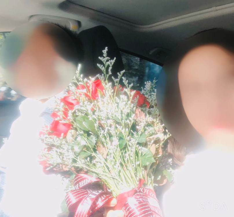 Một trong số những nạn nhân bị lừa tình, lừa tiền trong ảnh chụp chung với S.