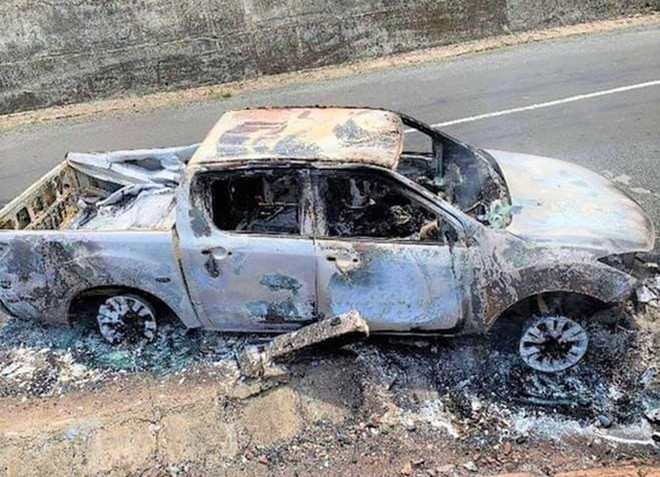 Chiếc xe do Minh đốt để tạo hiện trường giả ẢNH: CÔNG AN CUNG CẤP