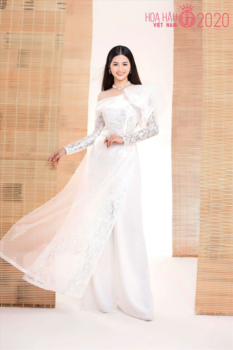 “Người đẹp Kinh Bắc” Vũ Thị Thu Phương cũng được kỳ vọng sẽ làm nên chuyện tại Hoa hậu Việt Nam 2020. Cô cũng là 1 trong 5 thí sinh được đặc cách vào thẳng bán kết Hoa hậu Việt Nam vì đã có thành tích trong các cuộc thi nhan sắc cấp quốc gia. Ảnh: Lê Thiện Viễn.