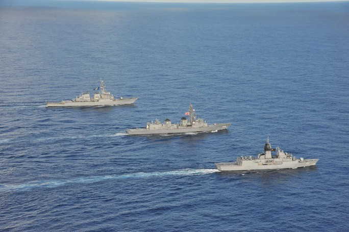  Tàu hải quân Mỹ, Nhật Bản, Úc tập trận