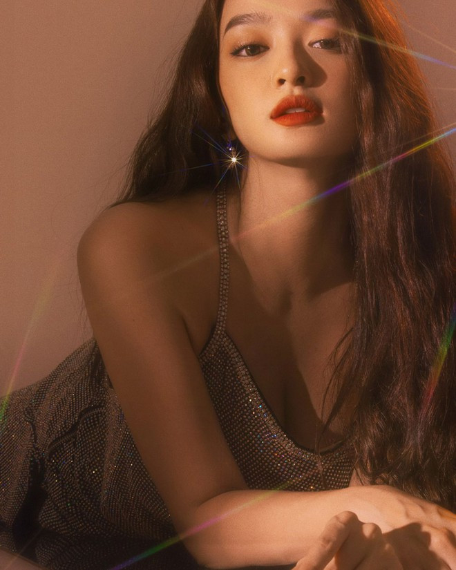 Sở hữu đôi mắt hút hồn, Kaity Nguyễn có khả năng biểu cảm đa dạng giúp cô tỏa sáng trên những thước phim điện ảnh ẢNH: NVCC