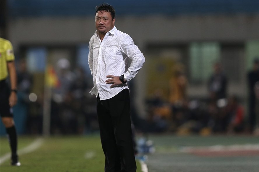 HLV Trương Việt Hoàng đã để lại dấu ấn với Viettel. Ảnh: Hải Đăng